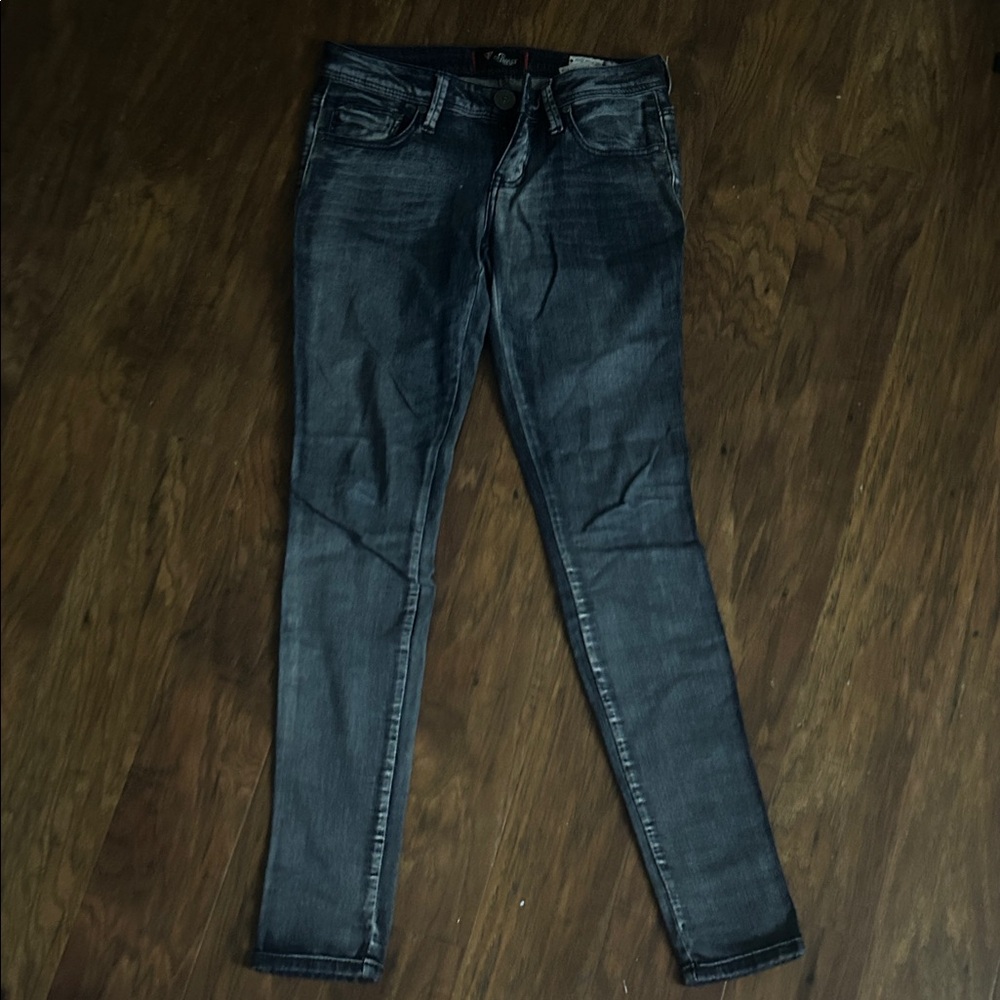 Guess Women's Dark Gray Skinny Jeans